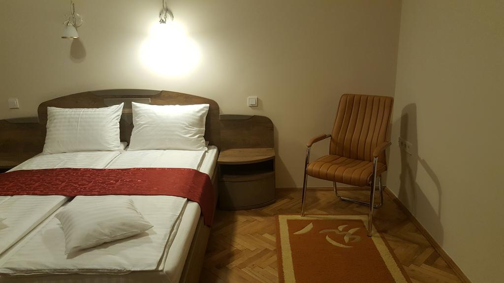 Satu Mare Apartments Exterior foto